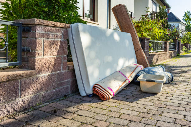 Best Construction Debris Removal  in Neffs, OH